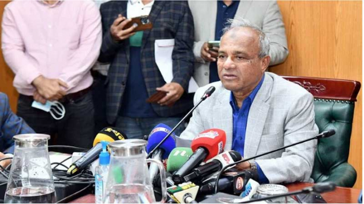 আলু চাষিদের ভর্তুকির বিবেচনা করছে সরকার : কৃষি উপদেষ্টা