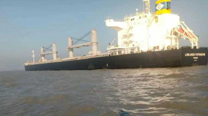 যুক্তরাষ্ট্র থেকে চট্টগ্রাম বন্দরে এলো ৬১ হাজার মেট্রিক টন গম