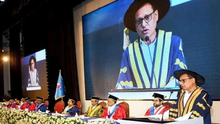 দক্ষ মানবসম্পদ ছাড়া চতুর্থ শিল্পবিপ্লবের চ্যালেঞ্জ মোকাবিলা সম্ভব নয়