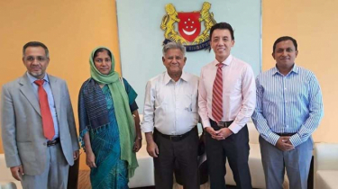 জাহাজ শিল্প ও বন্দর উন্নয়নে সিঙ্গাপুরকে বিনিয়োগের আহ্বান উপদেষ্টার