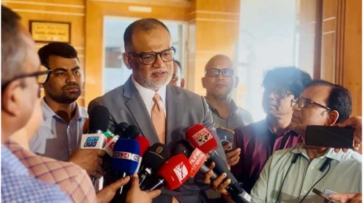 ভোক্তা ও ব্যবসায়ীদের স্বার্থে ভারত-বাংলাদেশের ব্যবসা চলমান থাকবে: বাণিজ্য উপদেষ্টা