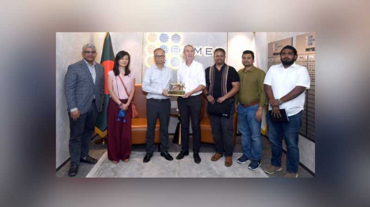 পোশাক শিল্পকে আরও টেকসই করতে স্ট্যানলি স্টেলা ও বিজিএমইএ বৈঠক