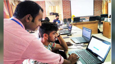 ফ্রিল্যান্সিং ও আউটসোর্সিংকে অর্থনীতির চালিকাশক্তি হিসেবে দেখছে সরকার