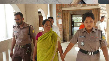 চেক ডিজঅনার মামলায় প্রক্সি দিতে আসা নারী ২ দিনের রিমান্ডে