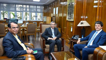 গভর্নরের সঙ্গে আইএমএফ প্রতিনিধির সাক্ষাৎ, সহযোগিতা অব্যাহত রাখার