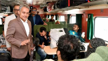স্বস্তিদায়ক ঈদযাত্রা নিশ্চিতে সর্বোচ্চ সক্ষমতা নিয়ে কাজ করছে সরকার: রেলমন্ত্রী